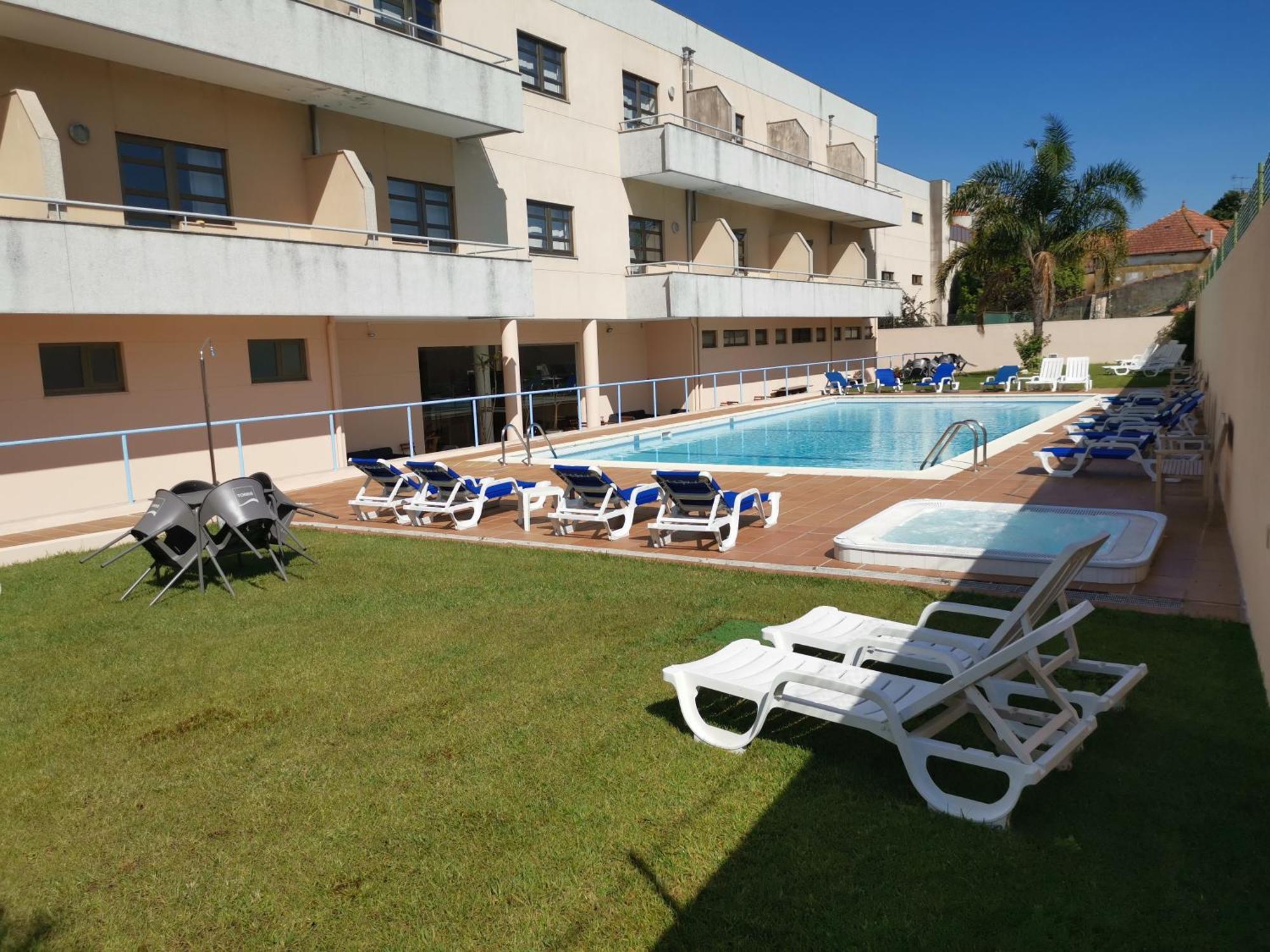 Hotel La Fontaine Esmoriz Bagian luar foto
